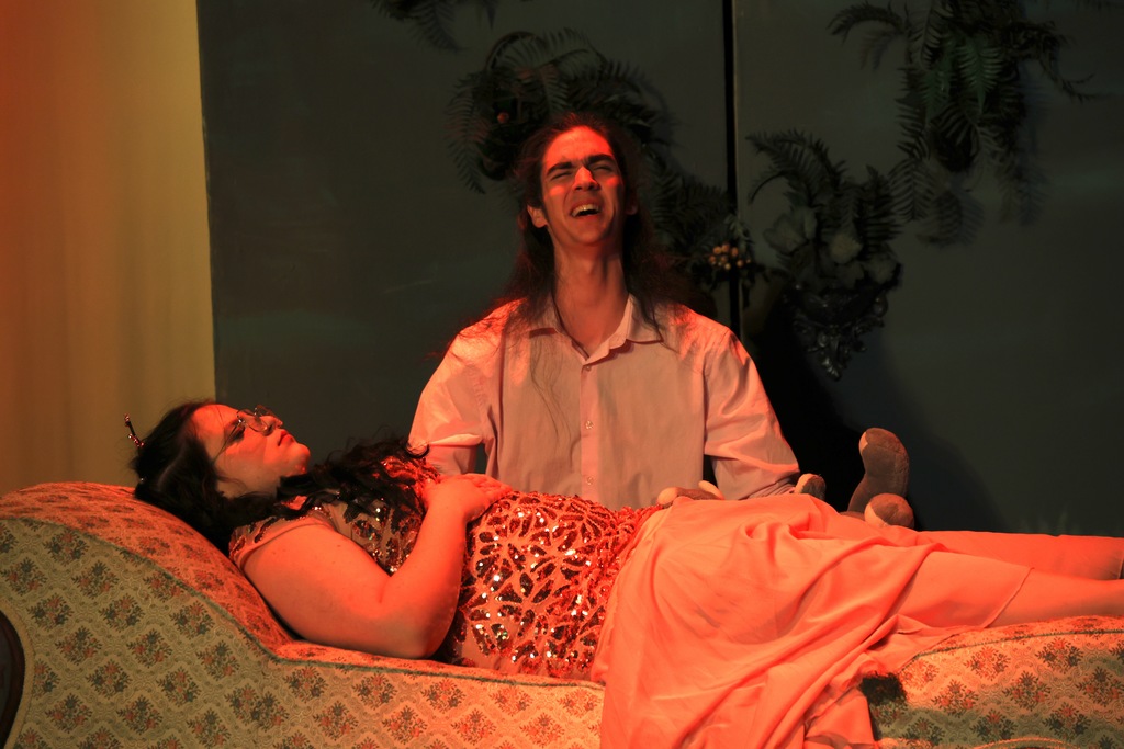 Students perform rehearsals for Romeo and Juliet!