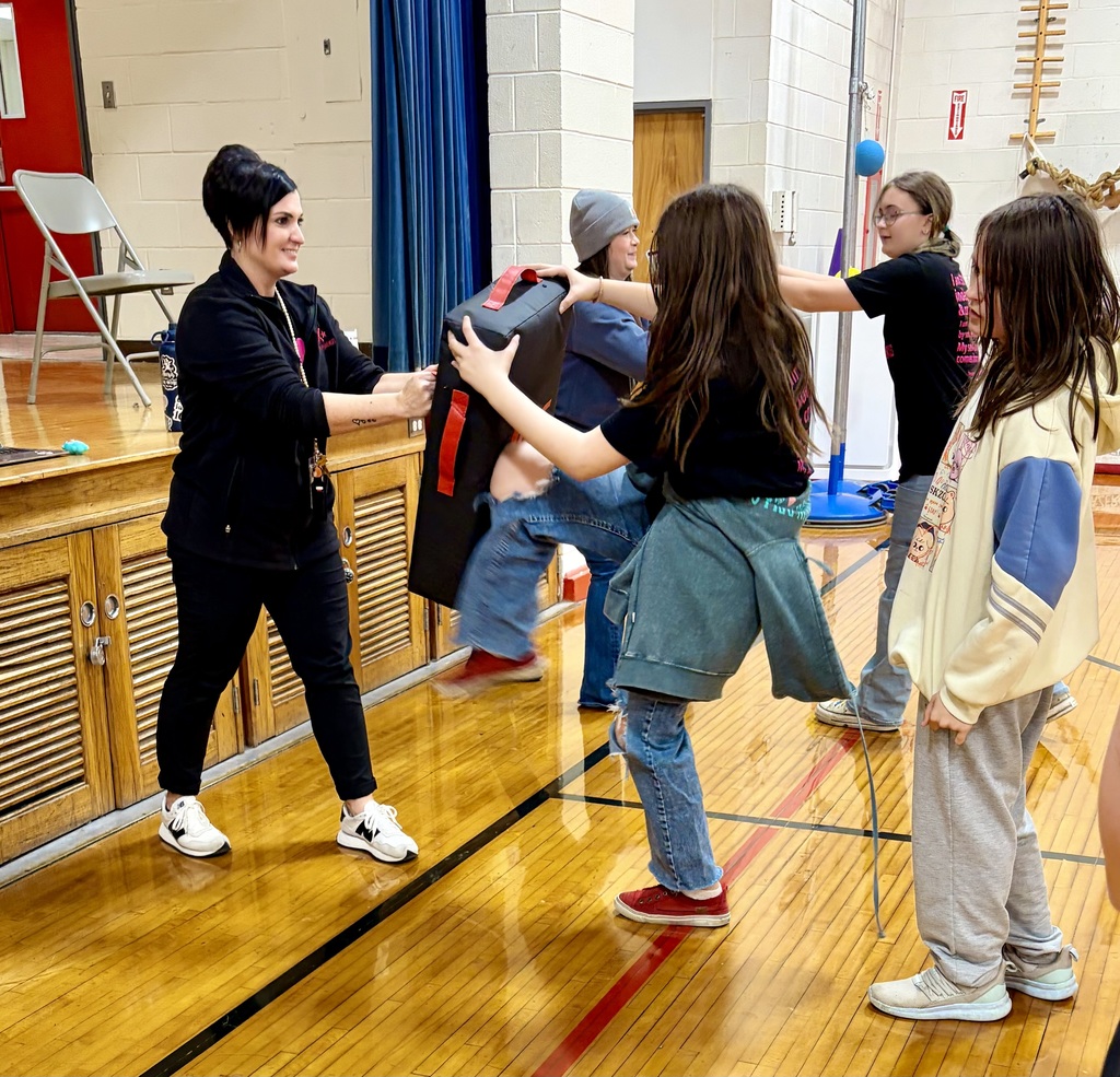 ROX at LWJE practice self defense! 