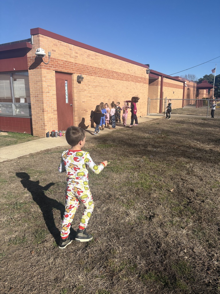 Bubbles and Sunshine in Kindergarten at Recess! 
