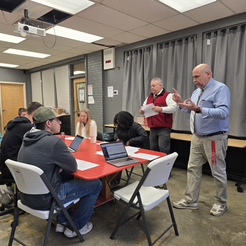 Students attend the Principals Roundtable to improve St. James High School! 