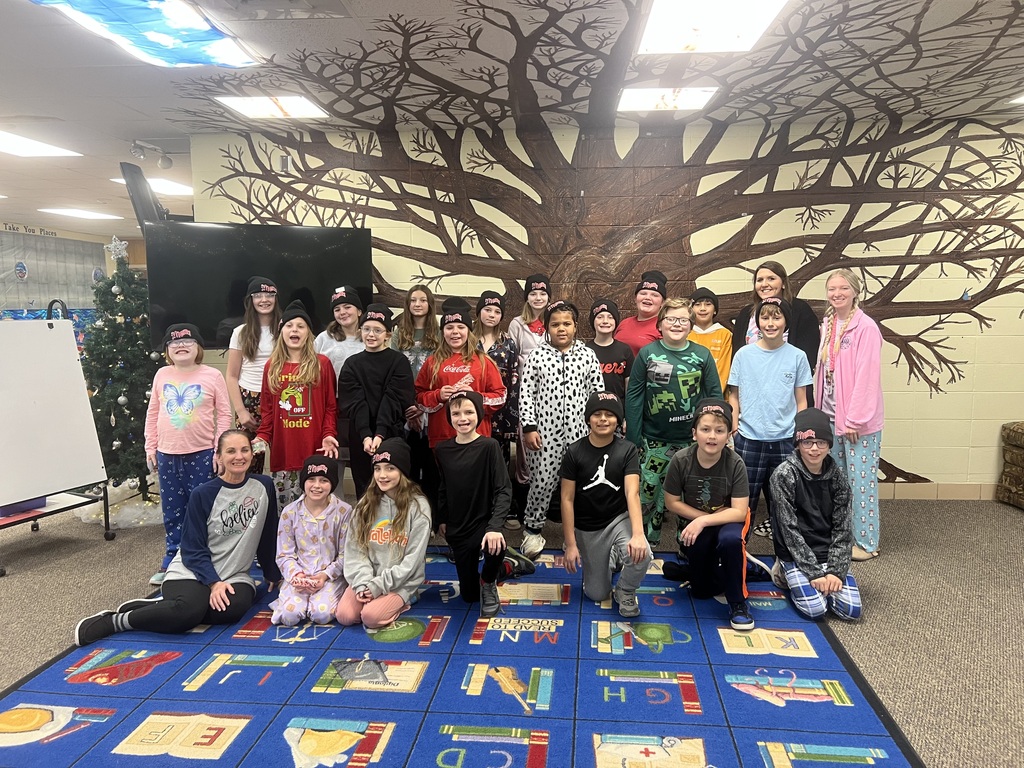 Ms. Wisdom's entire class earned the right to be on The Reader's Wall of Fame at LWJE library!