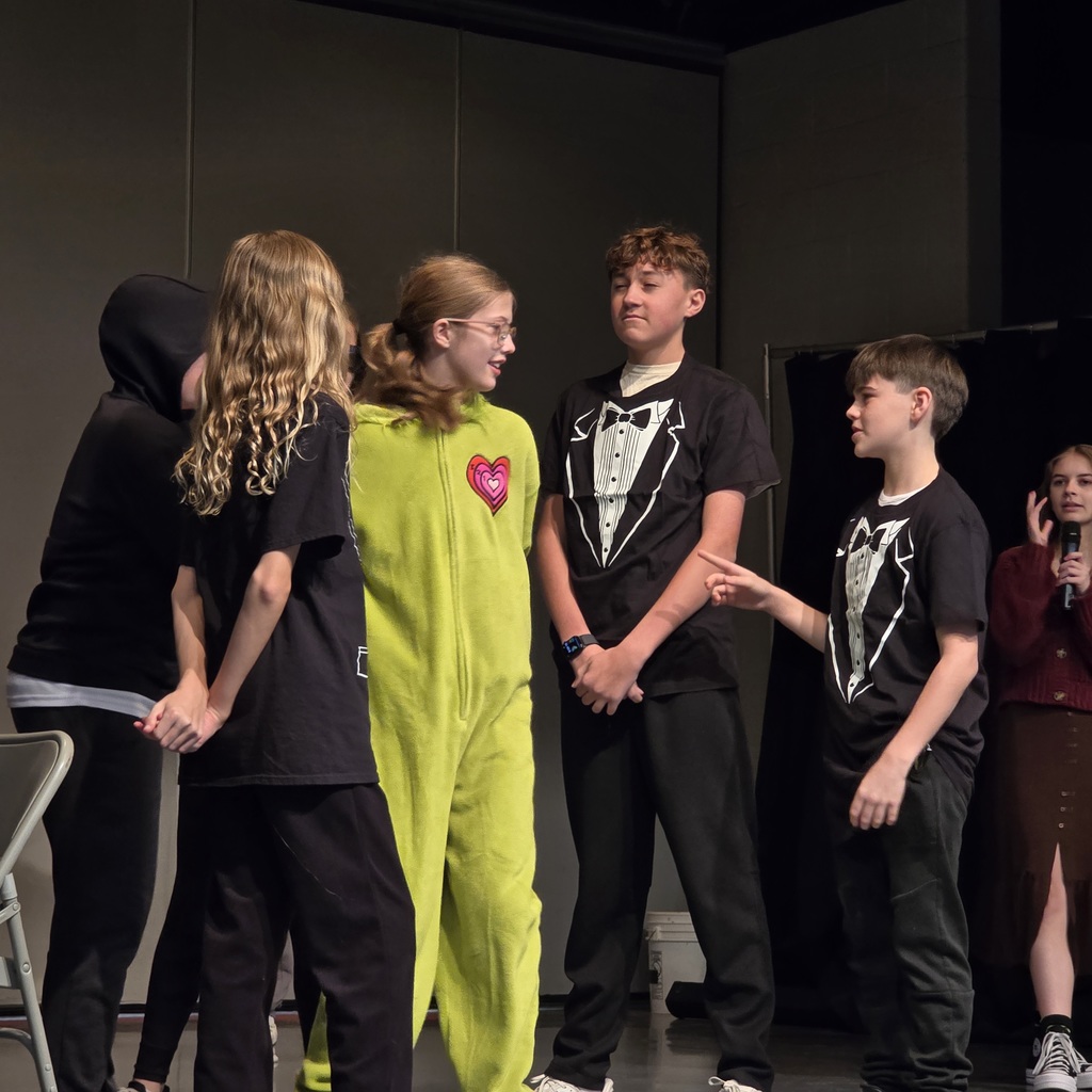 Stagecraft students from first semester were able to perform their postponed production today.