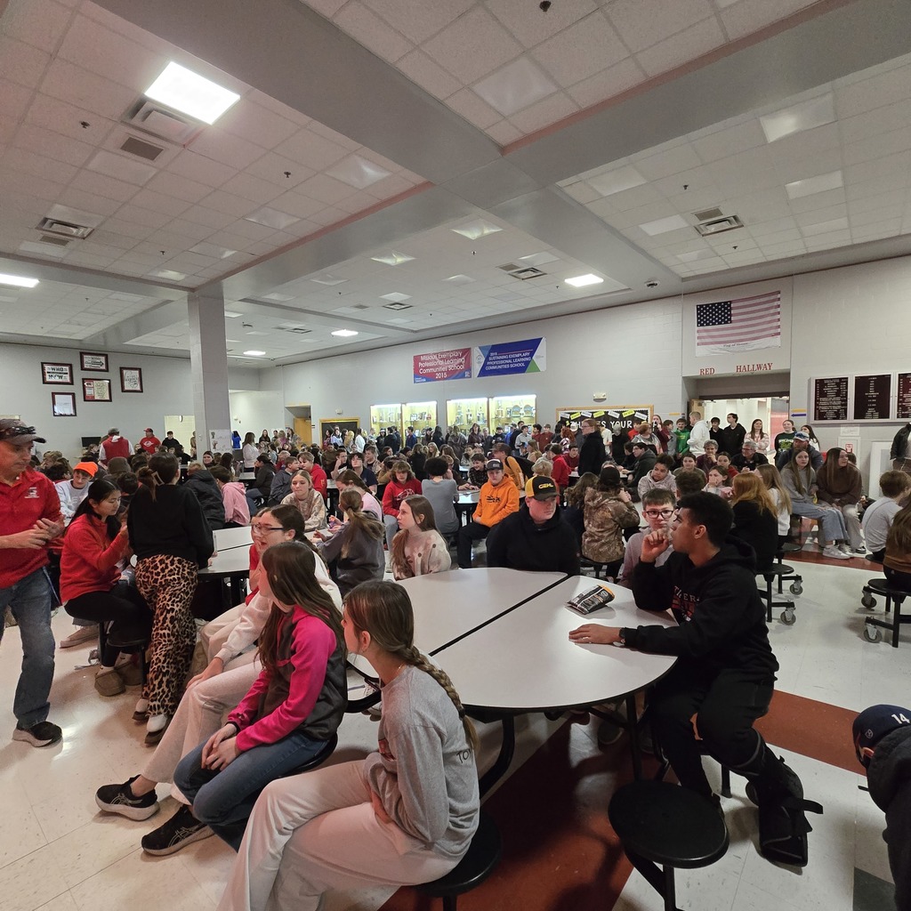 Stagecraft students from first semester were able to perform their postponed production today.