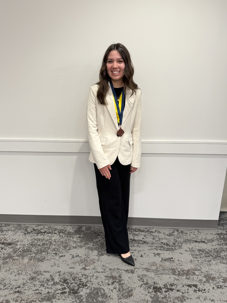 DECA advances at Districts and will compete at State in March. 