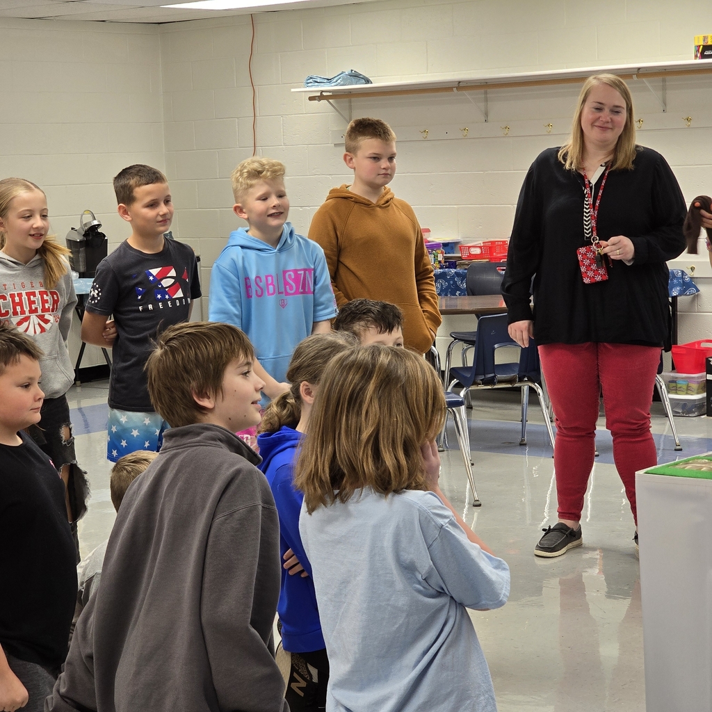 4th Grade learns about electricity.