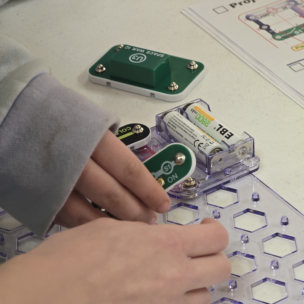 4th Grade Parent Night - Electricity and Circuits