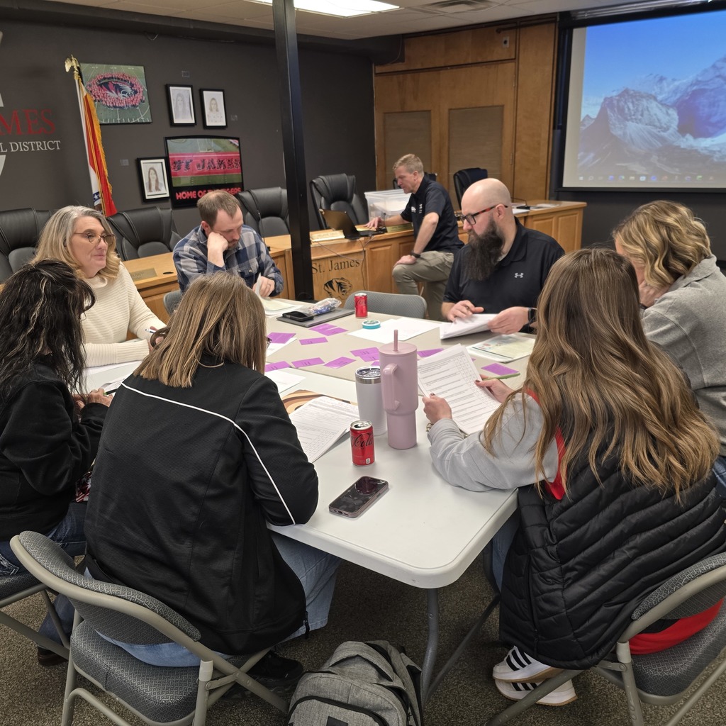 District leaders receive important threat assessment training. 