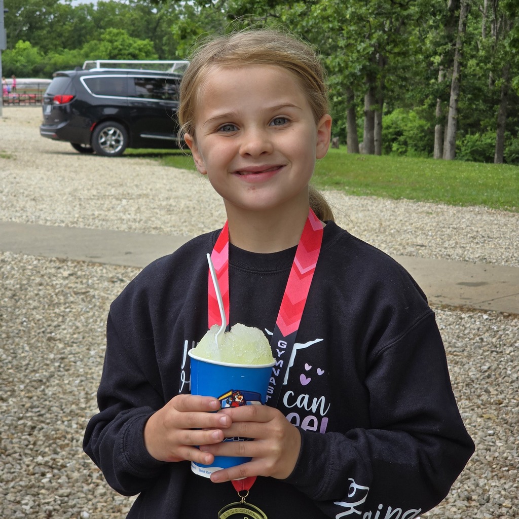 Kona Ice visits the elementary.