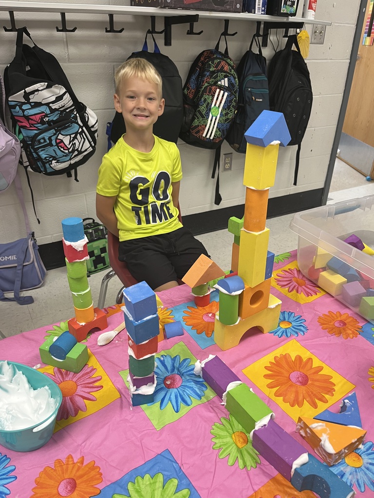Castles and Dragons in Kindergarten!