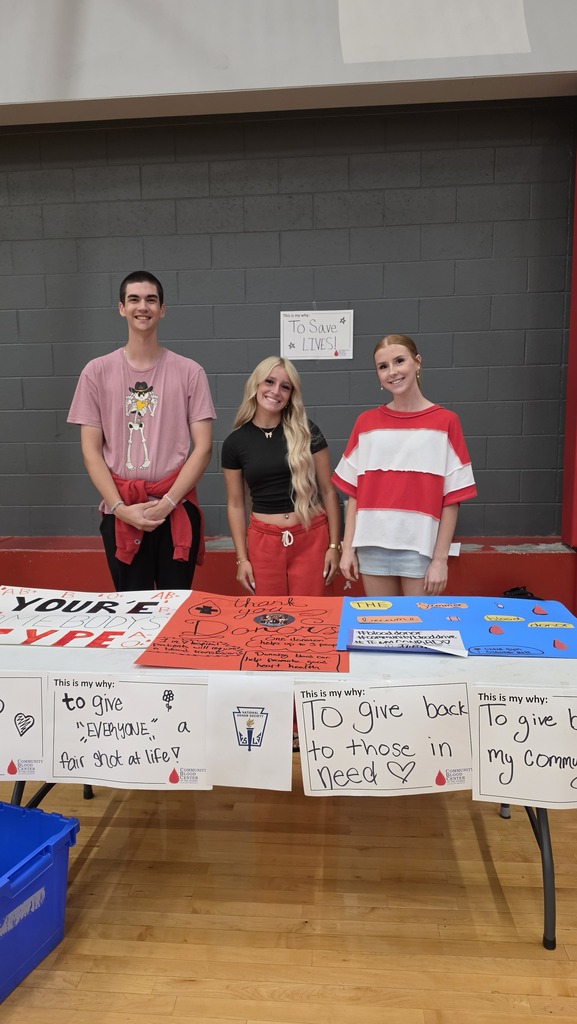 Students sharing about the benefits of donating blood