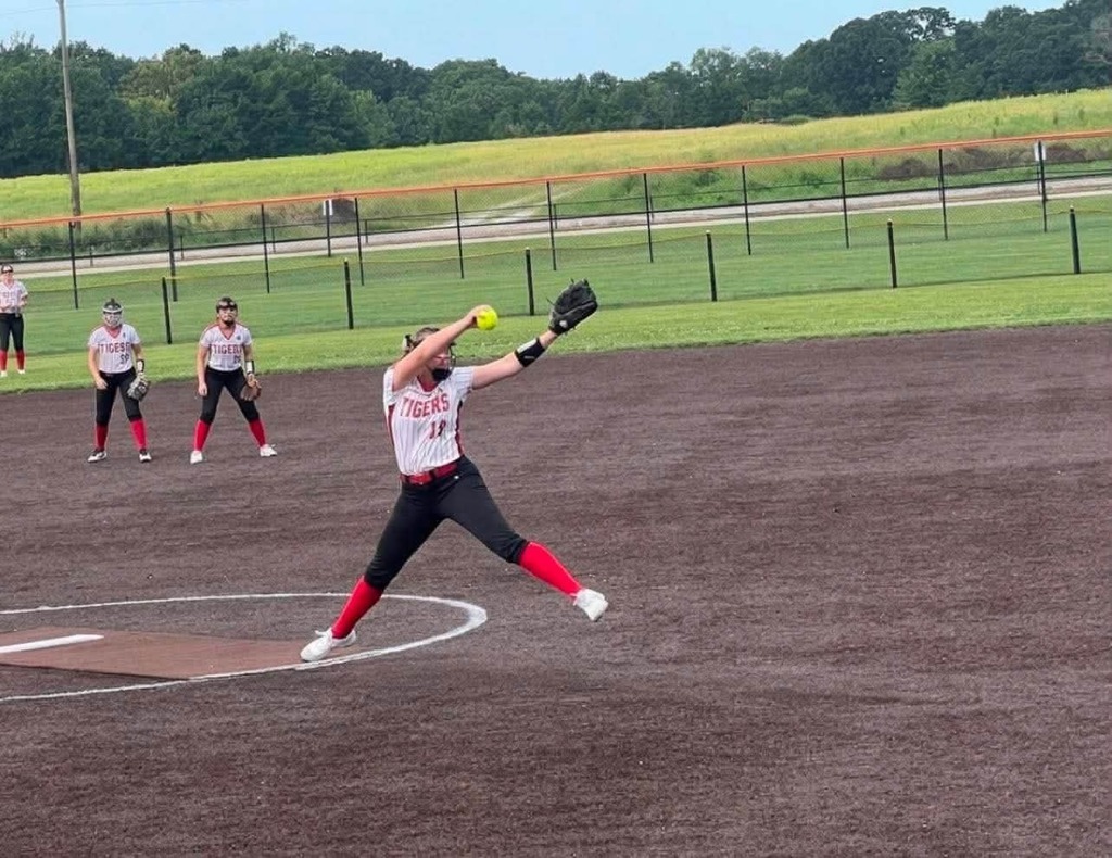 Tiger Weekly Highlights: Softball