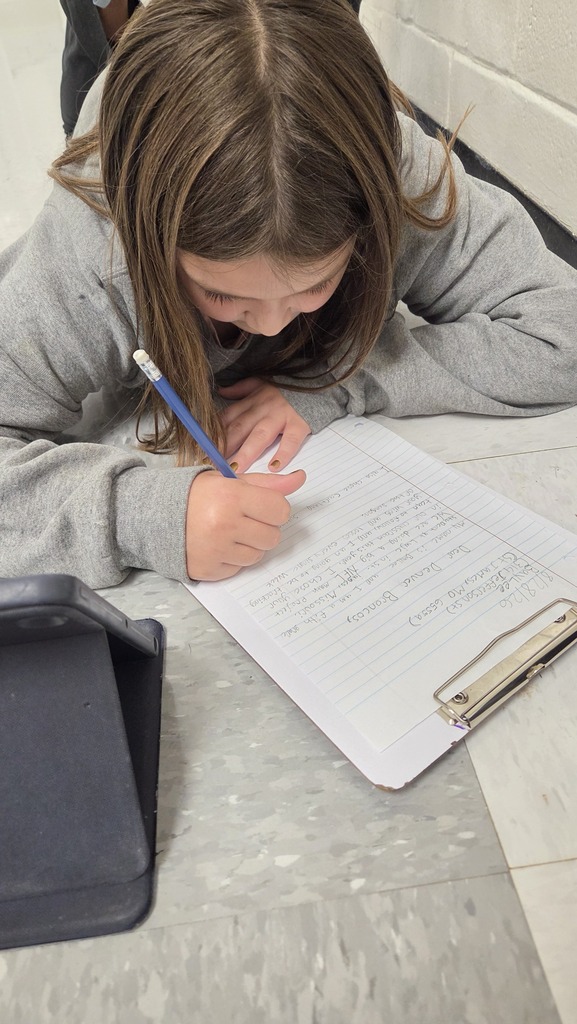 5th Grade students will put their math skills to the test this NFL season! 