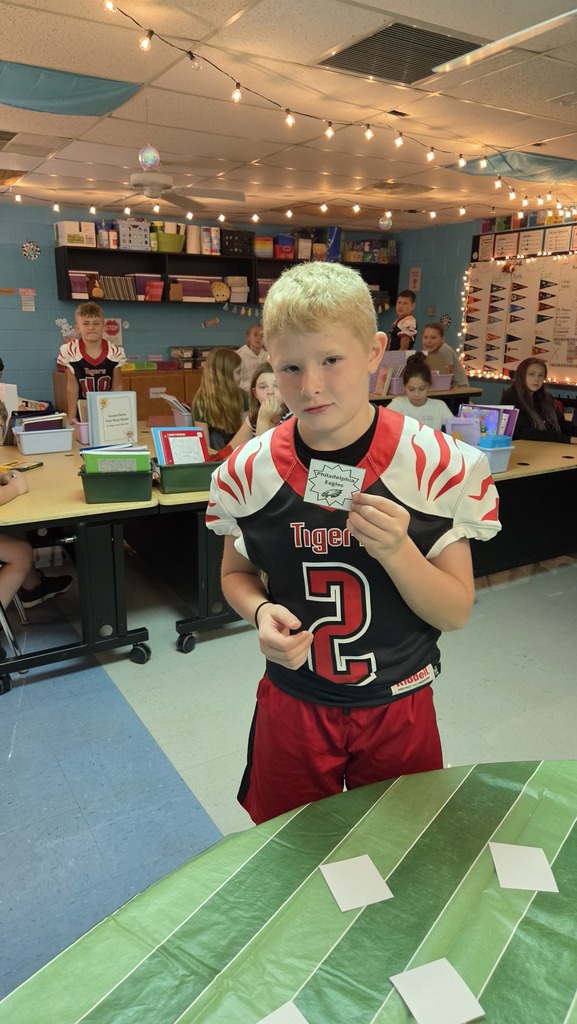 5th Grade students will put their math skills to the test this NFL season! 