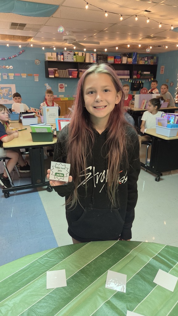 5th Grade students will put their math skills to the test this NFL season! 