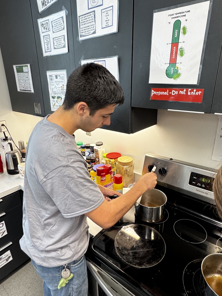 Foods I students learn the importance of measurements in baking. 