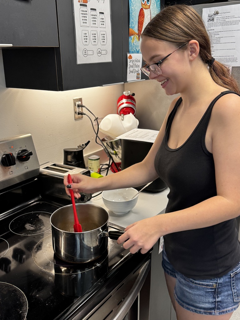 Foods I students learn the importance of measurements in baking. 