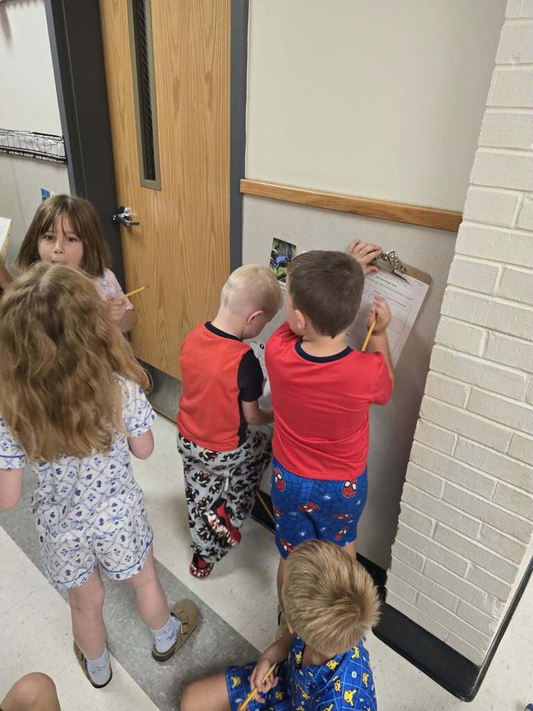 First Grade Animal Scavenger Hunt!
