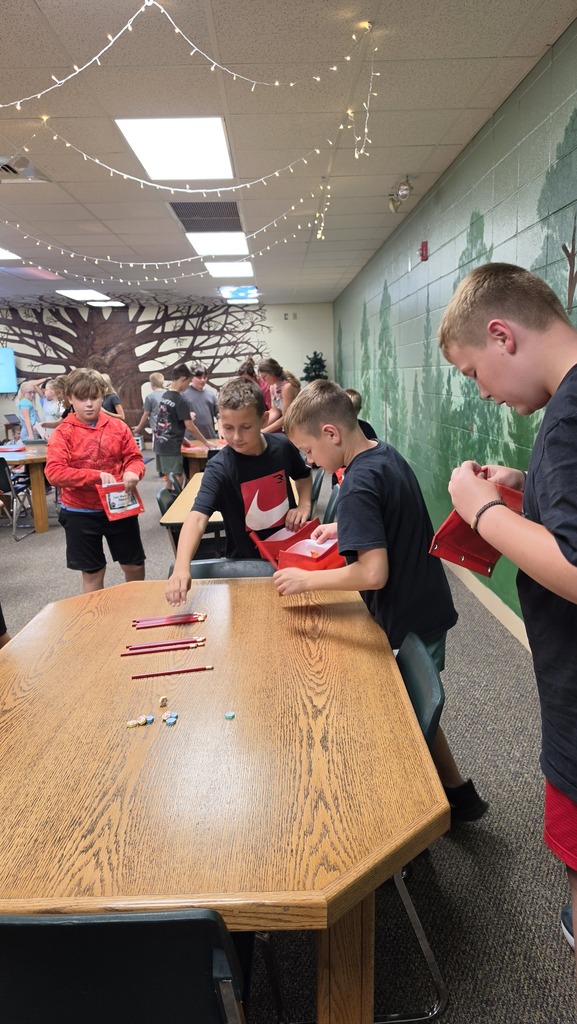 LWJE Beta students created Welcome Bags for new students who start at their school throughout the year.