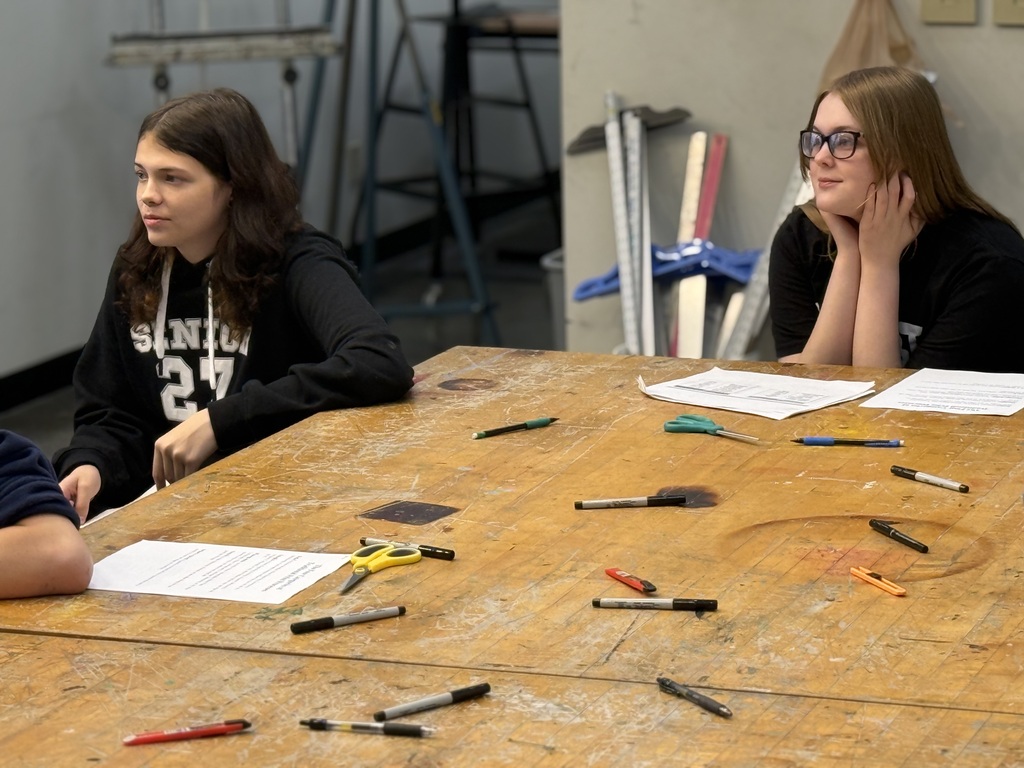 Students attend Art Day at ECC.