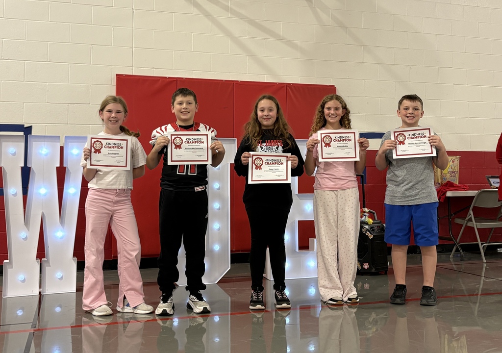 5th grade students of the month at LWJE!