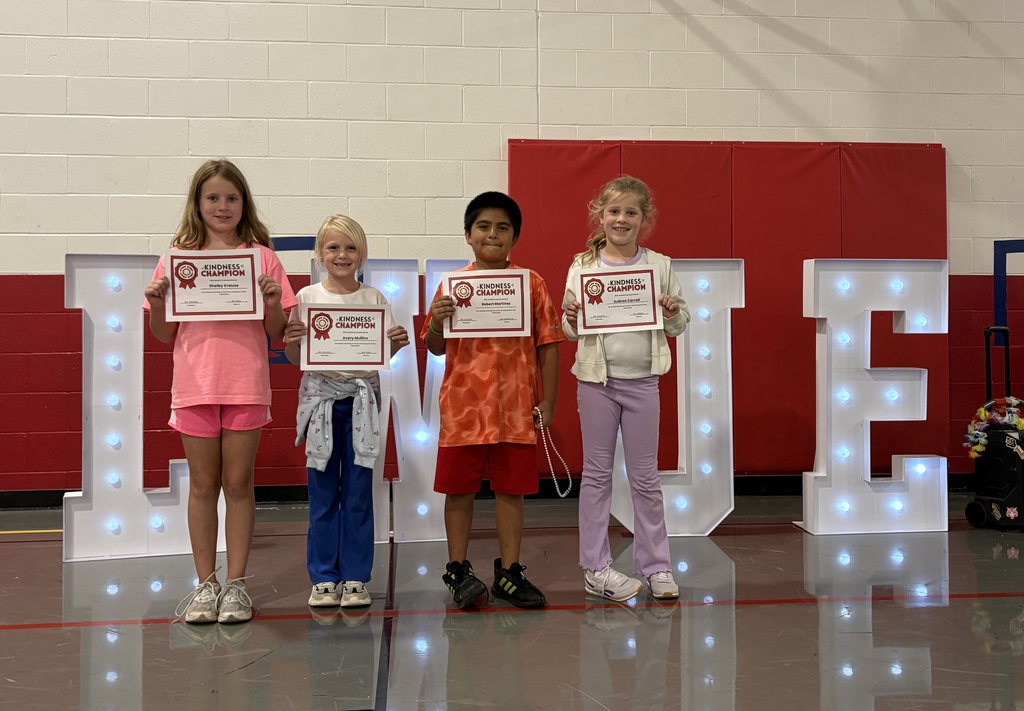 2nd grade students of the month at LWJE!