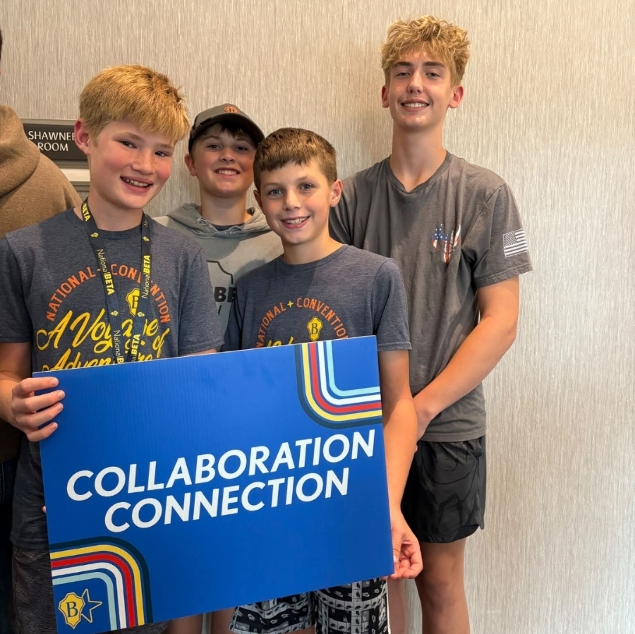 Junior Beta Leaders attended Leadership Summit, qualifying for Nationals!