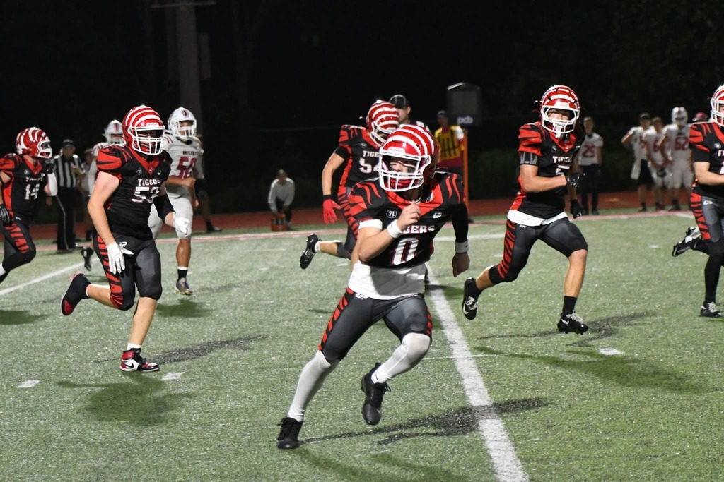 Tiger Weekly Highlights - Varsity Football