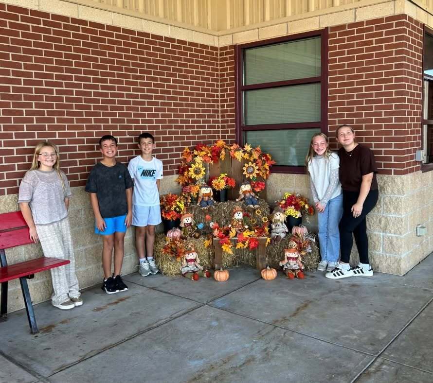 Junior Beta members decorated the outside of the middle school for Fall!