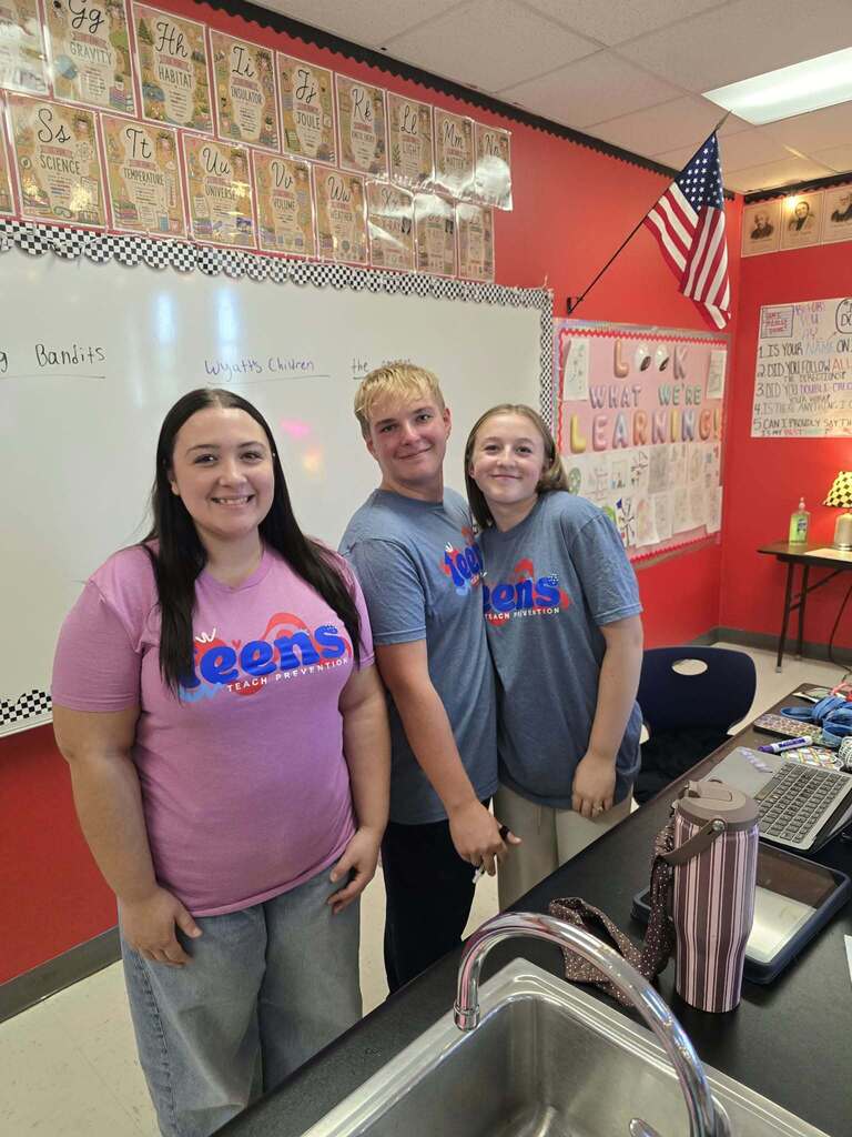 Teens Teach visits St. James Middle School!