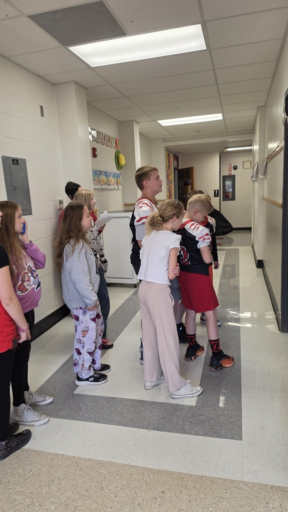 LWJE Student Council members judge Halloween doors!