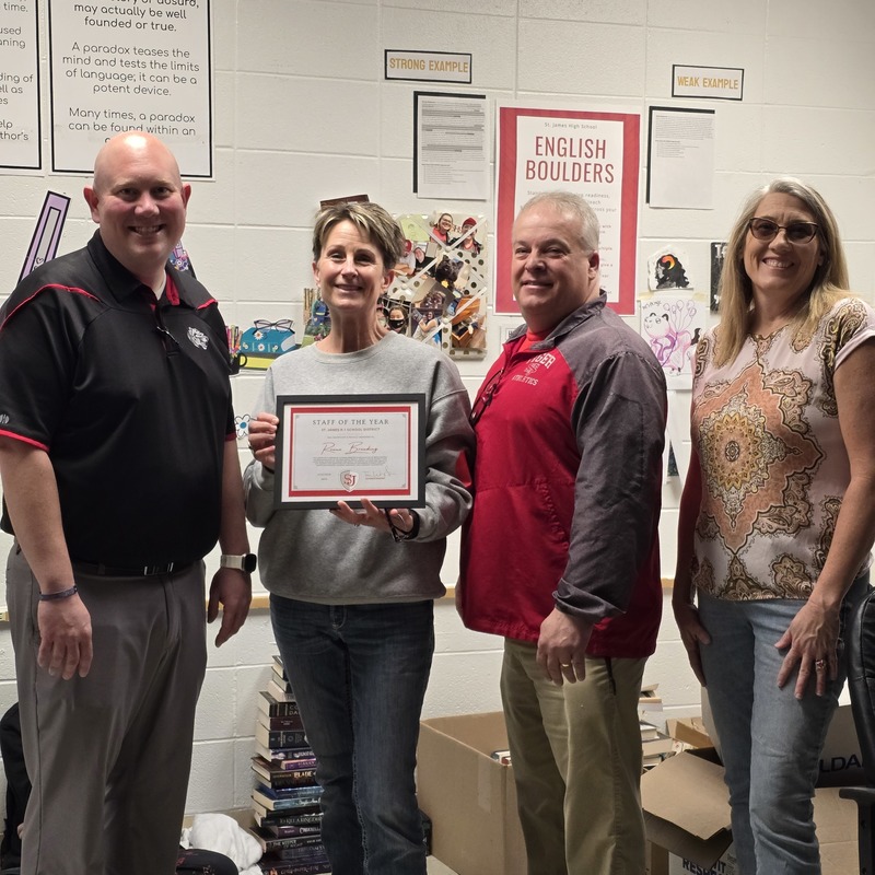 Staff of the Year - Ronna Breeding