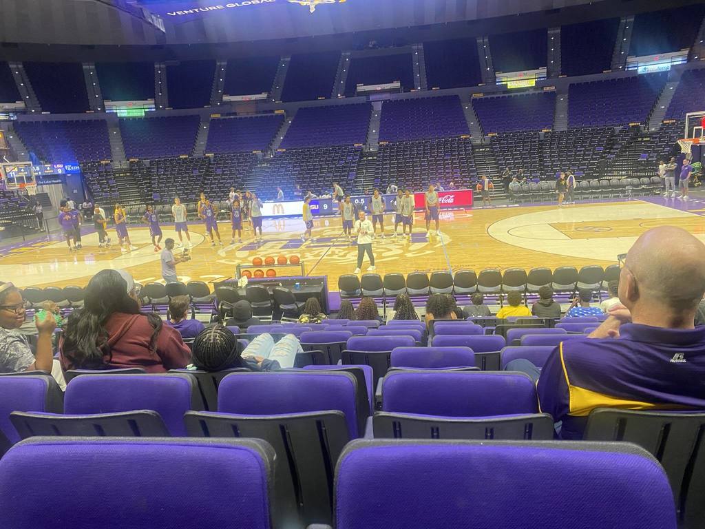 LSU Tigers Practicing