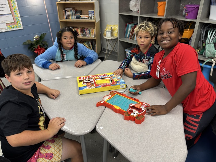 🎲👏 Mrs. Keys’s homeroom wrapped up October with a board game party to celebrate reaching their perfect attendance goal! Hard work + showing up every day = fun rewards! 💯🍎 #AttendanceMatters #GoalGetters #PBEProud