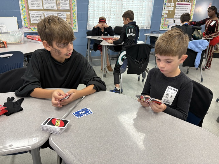 🎲👏 Mrs. Keys’s homeroom wrapped up October with a board game party to celebrate reaching their perfect attendance goal! Hard work + showing up every day = fun rewards! 💯🍎 #AttendanceMatters #GoalGetters #PBEProud