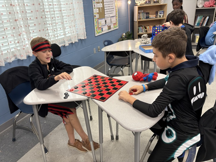 🎲👏 Mrs. Keys’s homeroom wrapped up October with a board game party to celebrate reaching their perfect attendance goal! Hard work + showing up every day = fun rewards! 💯🍎 #AttendanceMatters #GoalGetters #PBEProud
