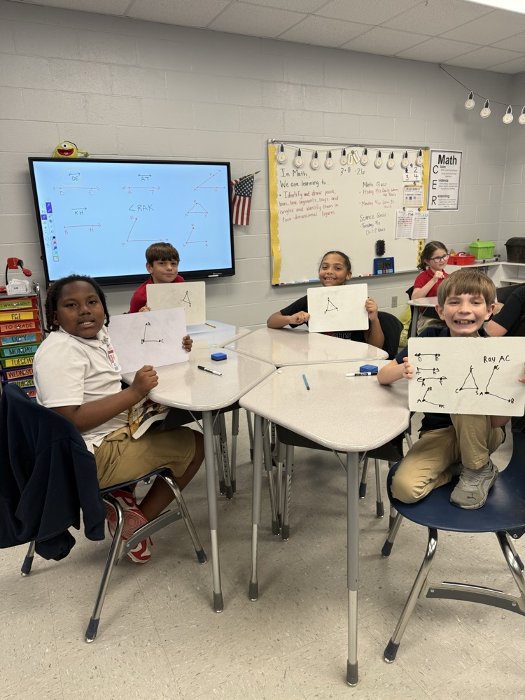 4th graders ♥️ geometry!