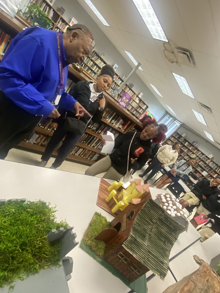 Dual Enrollment Class