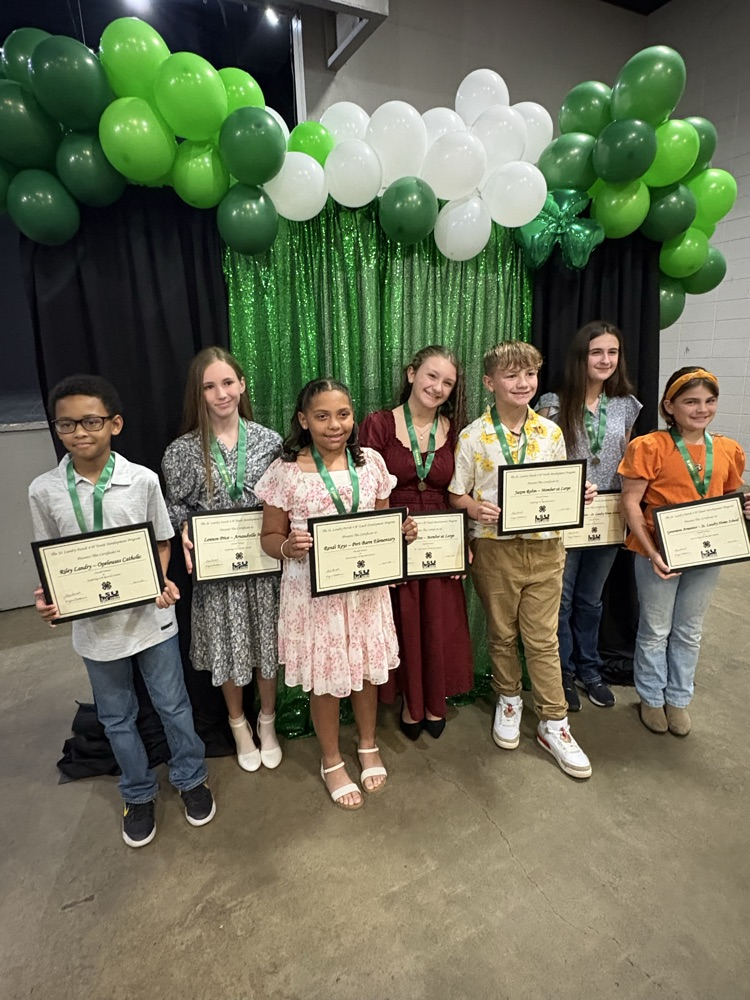 Randi- overall winner discovering 4H
