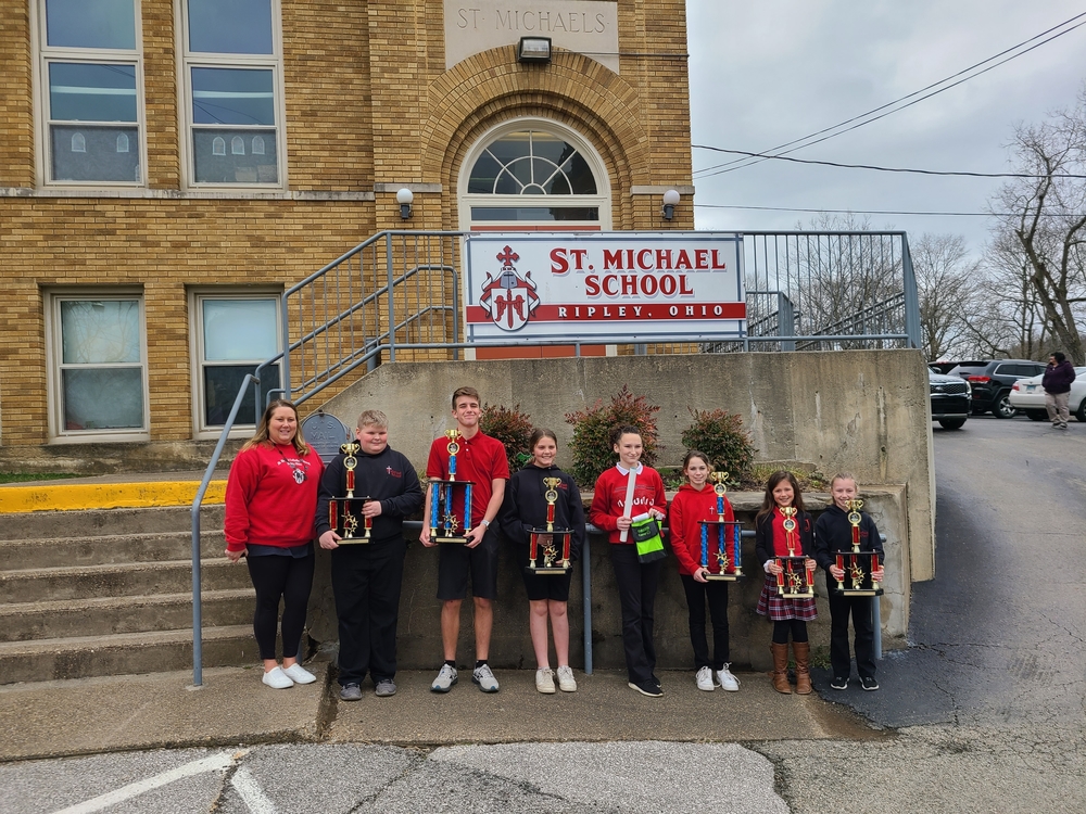 picture of kids with awards