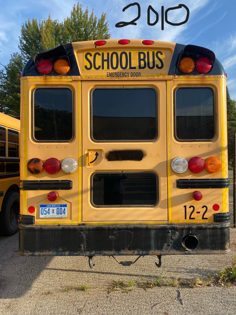 bus 2010