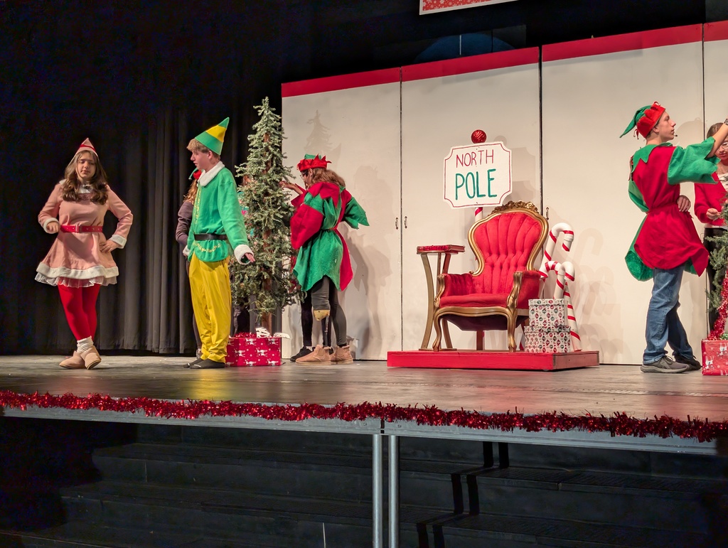 Drama Play Elf