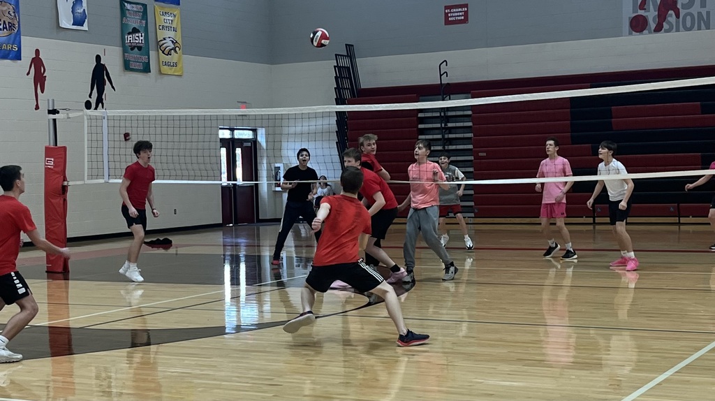 Freshman vs. seniors