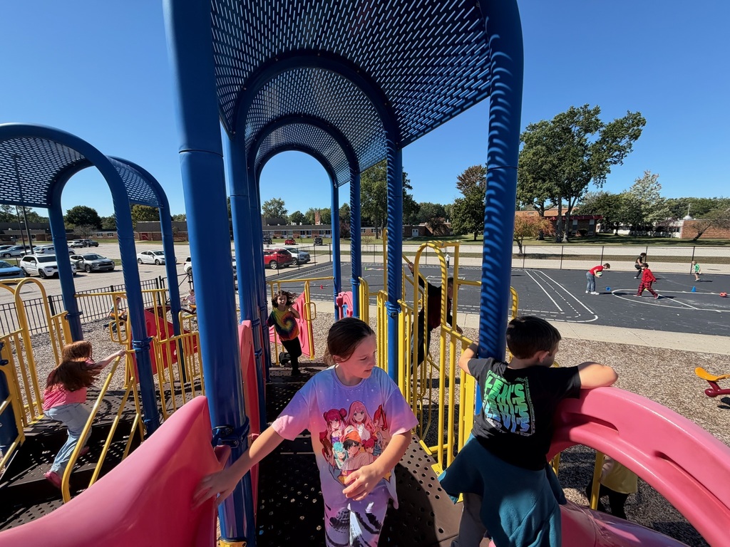 Bulldog Boost Summer Reading Tailgate!