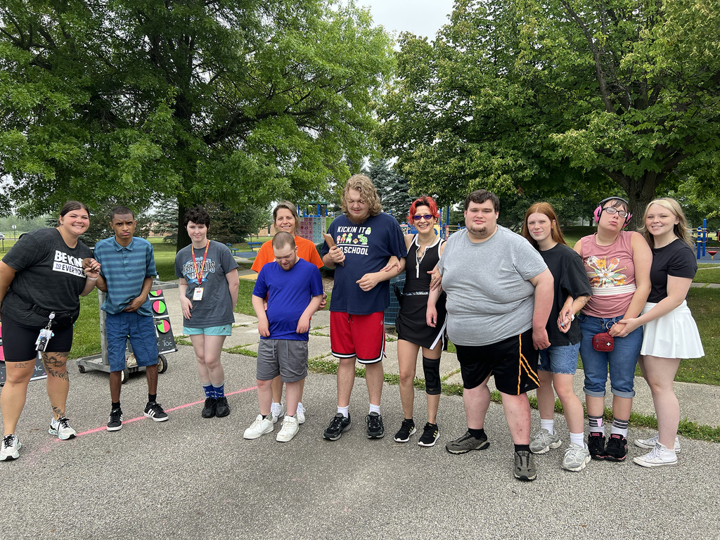 Woodland students and staff pose for the camera during the school's Field Day