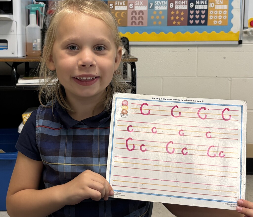 Student with letter C