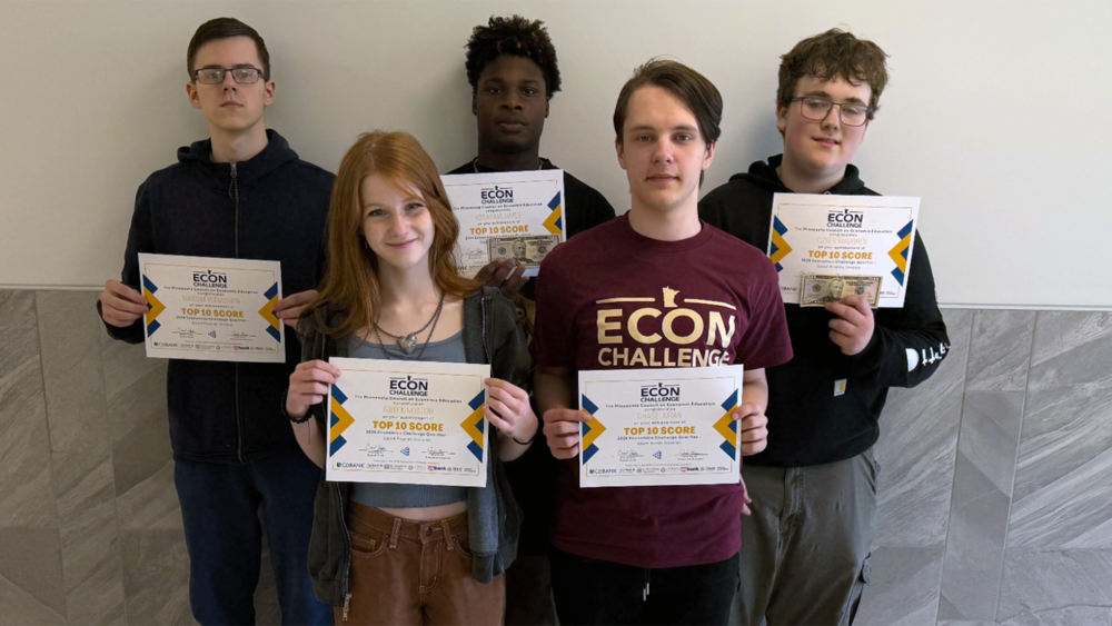 5 of the 6 students who were recognized