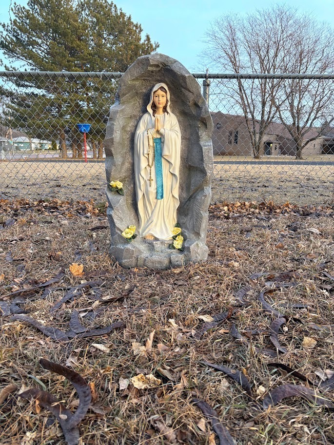Mary statue