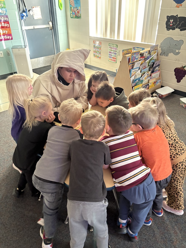 Saint Francis visiting the classrooms