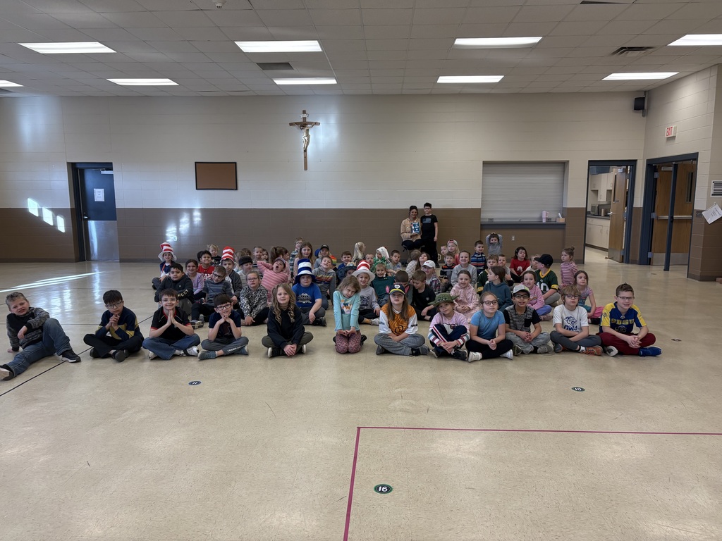 guest reader Jasmine Morgan reads to children