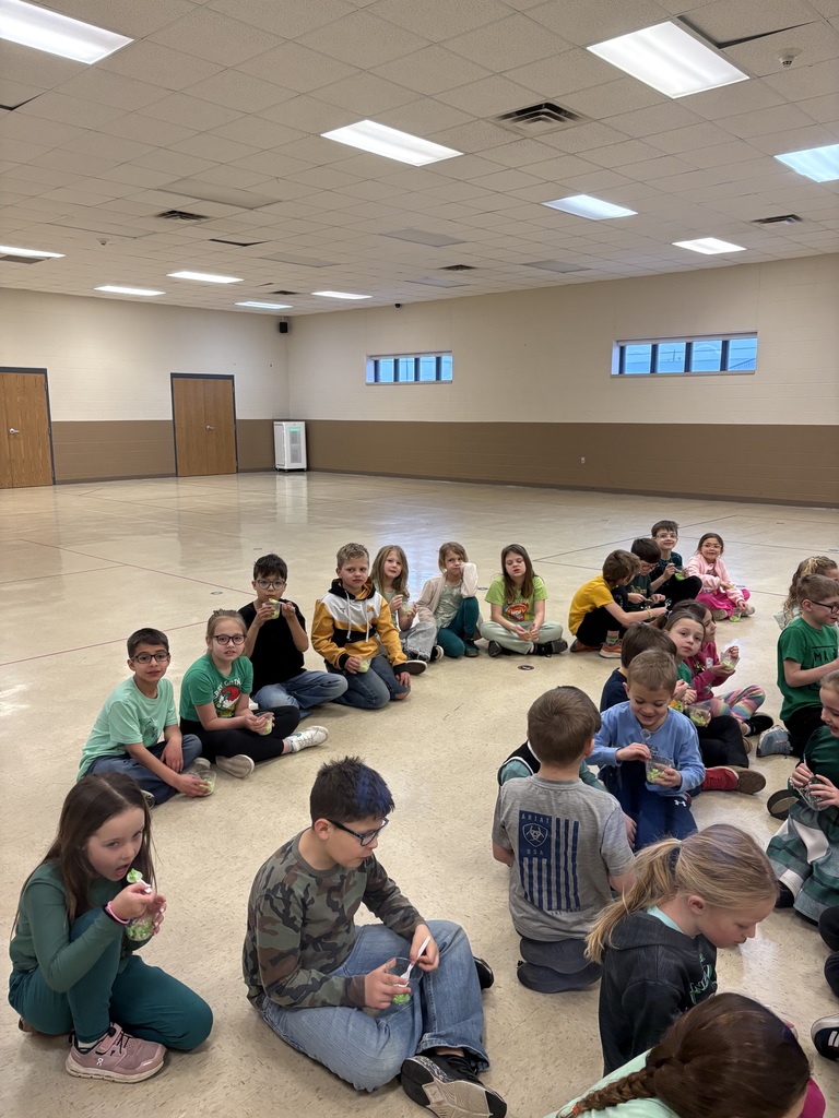 students eating green eggs and ham